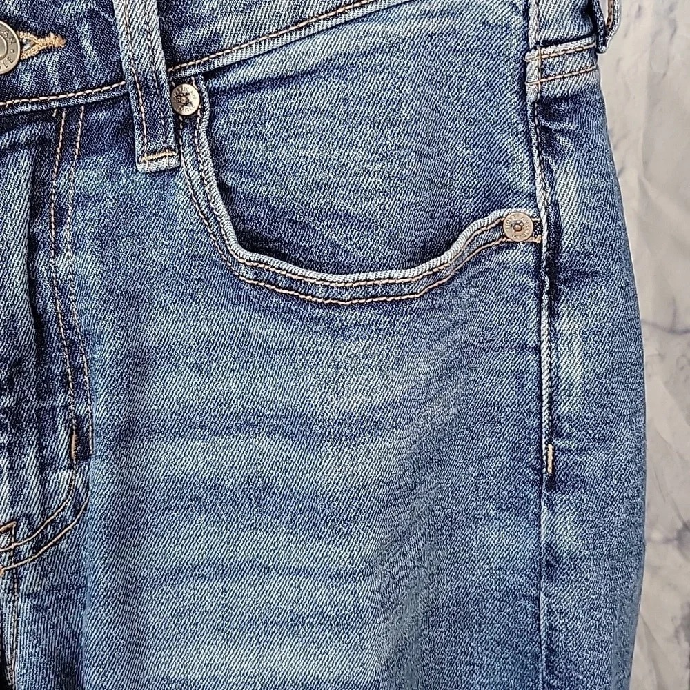AMERICAN‎ EAGLE Stretch Women's 90's Straight Jeans Size 6